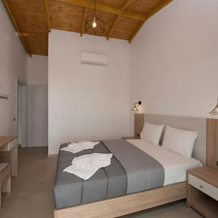 Amousso Bay Marandokhórion