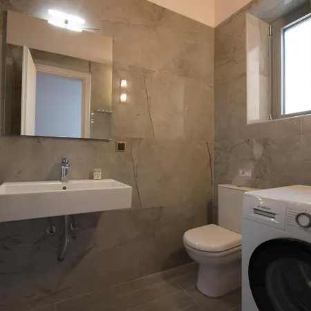 Amousso Bay * Marandokhórion